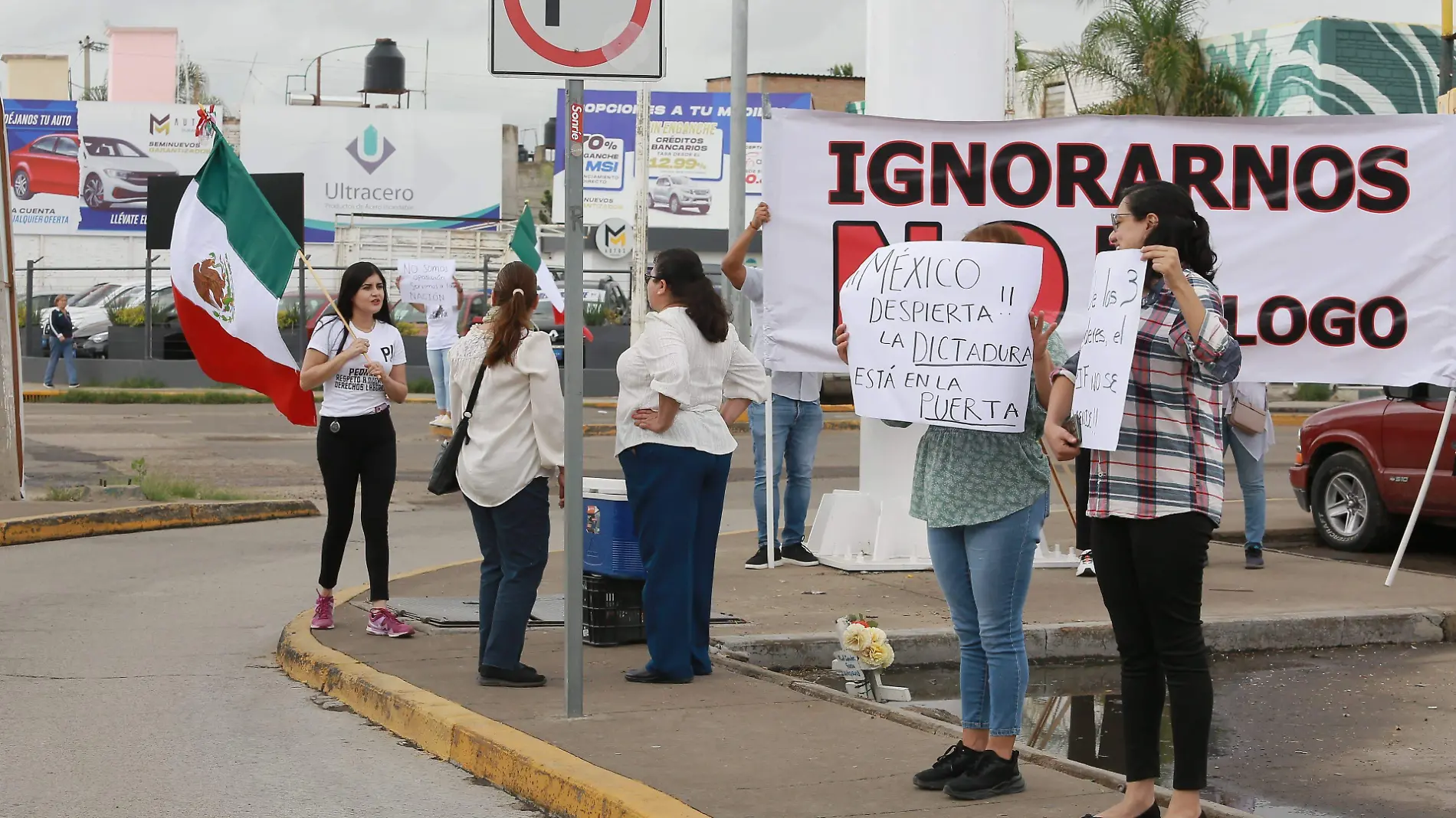 Trabajadores del PJF salen a las calles para defender su independencia